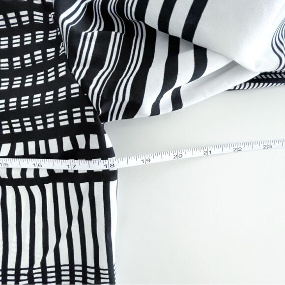 Calvin Klein Blouse High-Low Tunic Women's S Black White Pullover Side Slits - Picture 6 of 8